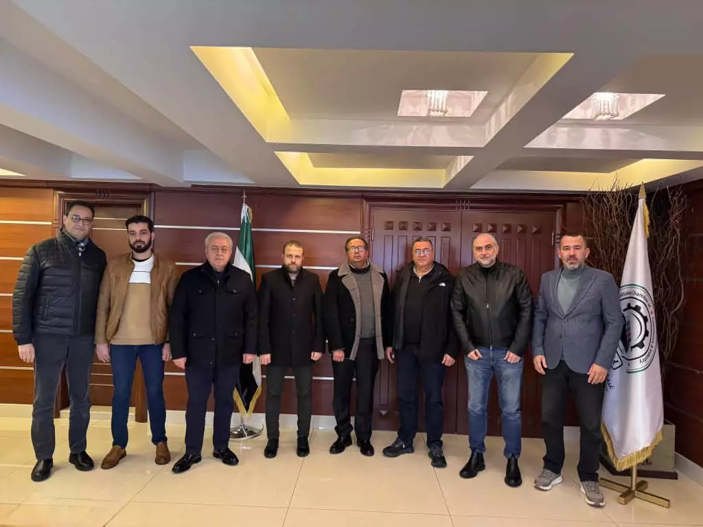 اجتماع في غرفة تجارة وصناعة اللاذقية مع مدير المنطقة الحرة المرفئية في اللاذقية